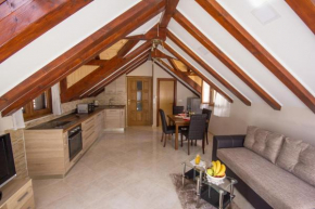 Гостиница Apartment Niko Kaštel Stari  Каштел Камбеловац